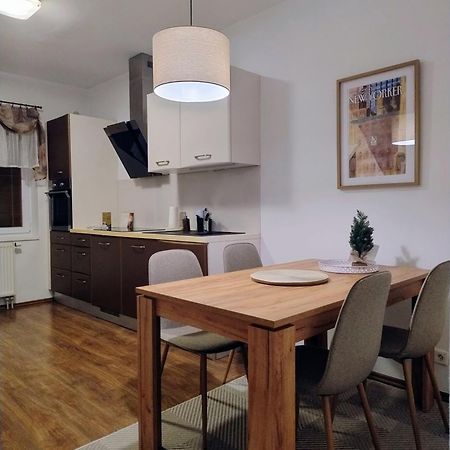 Apartment Carla Karlsbad Exteriör bild